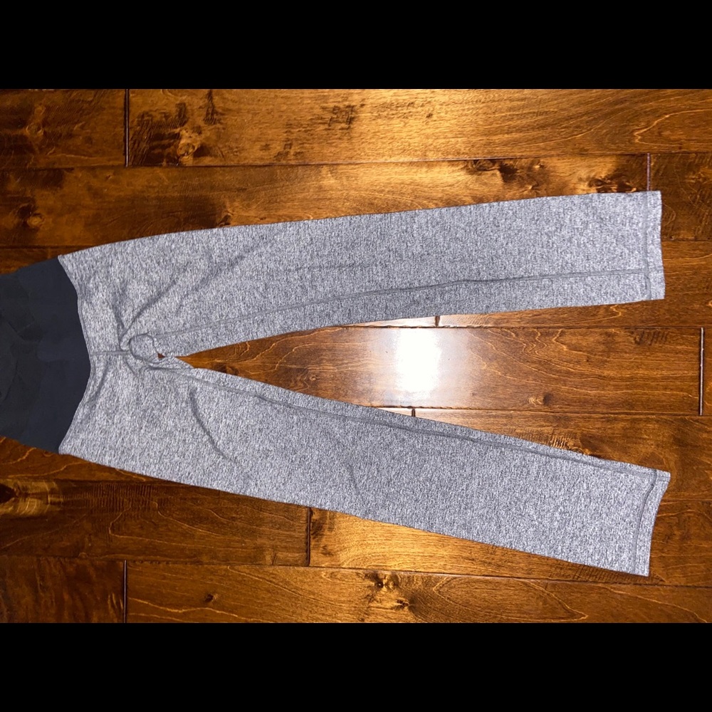 lululemon pants size 4